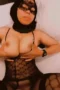 Jilbab Topeng 240121111204 Bercocok Taman Dengan Lonte Hijab